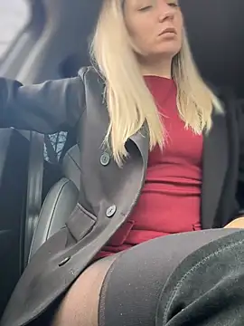 Snapshot of Crazy-Rosa chatting on 02-20-26, 07:10 Crazy-Rosa online show from 02-20-26, 07:10