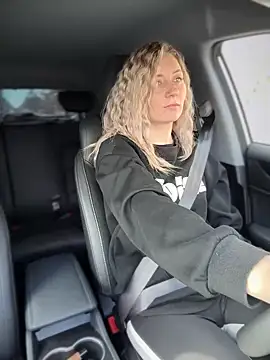 Crazy-Rosa online show from 03-16-25, 04:41