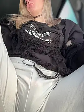 Crazy-Rosa online show from 03-20-25, 09:48