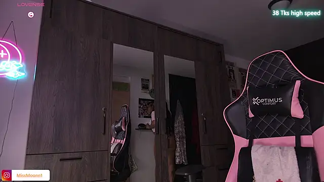 Steph moon  online show from 02-21-26, 05:26