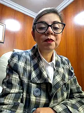 Snapshot of Cata_Office-12 chatting on 09-09-25, 02:15 Cata Office-12 online show from 09-09-25, 02:15