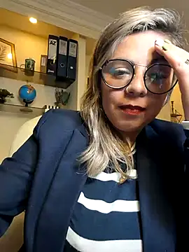 Snapshot of Cata_Office-12 chatting on 02-24-25, 05:31 Cata Office-12 online show from 02-24-25, 05:31