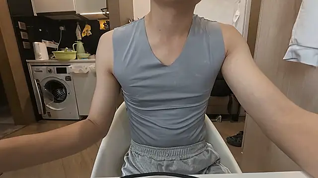 YunheLEE online show from 04-15-26, 03:23