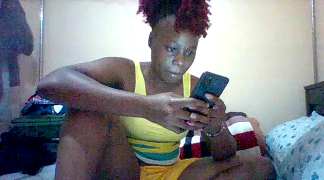Snapshot of EBONYVANILLA02 chatting on 02-06-25, 11:31 EBONYVANILLA02 online show from 02-06-25, 11:31