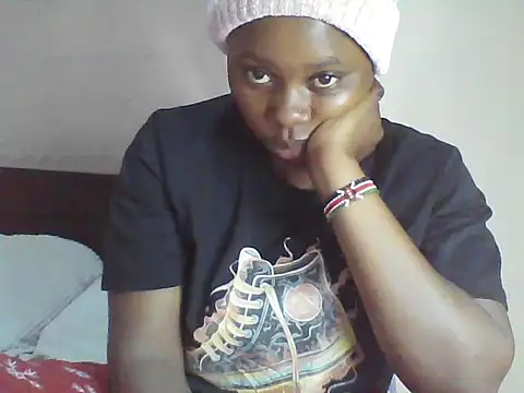 Snapshot of EBONYVANILLA02 chatting on 04-28-26, 07:57 EBONYVANILLA02 online show from 04-28-26, 07:57