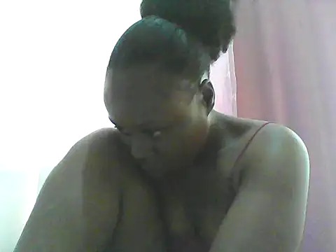 Snapshot of EBONYVANILLA02 chatting on 09-16-25, 09:43 EBONYVANILLA02 online show from 09-16-25, 09:43