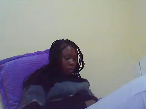 EBONYVANILLA02 online show from 11-18-25, 02:20