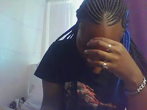 Snapshot of EBONYVANILLA02 chatting on 10-12-25, 06:59 EBONYVANILLA02 online show from 10-12-25, 06:59