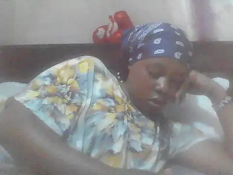 Snapshot of EBONYVANILLA02 chatting on 05-15-26, 07:39 EBONYVANILLA02 online show from 05-15-26, 07:39