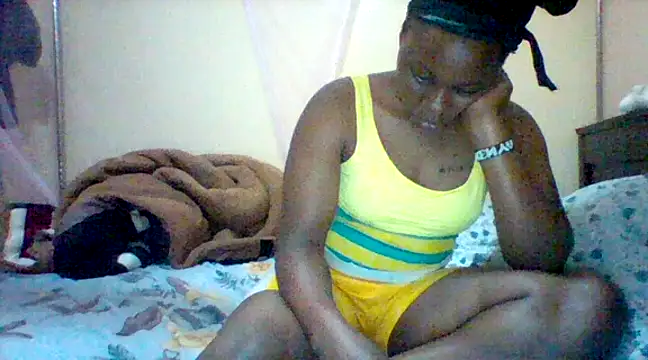 Snapshot of EBONYVANILLA02 chatting on 02-08-25, 07:48 EBONYVANILLA02 online show from 02-08-25, 07:48