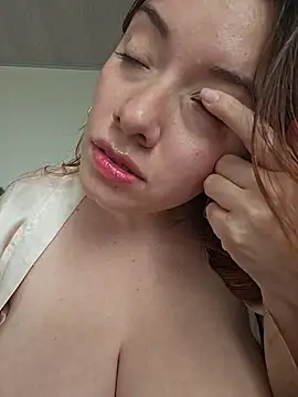 valery mora online show from 04-15-26, 09:04