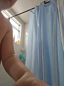 valery mora online show from 04-06-26, 06:20