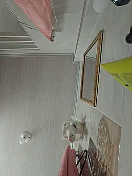 valery mora online show from 03-07-26, 02:22