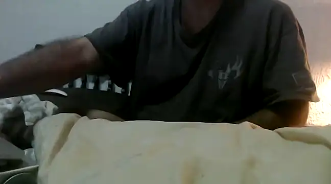 lover camer online show from 02-21-25, 12:38