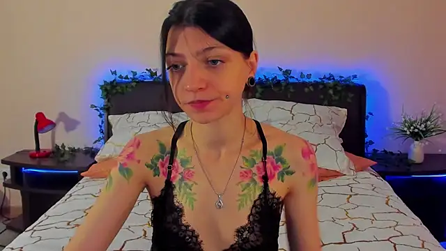 Lolly Haze online show from 12-07-24, 05:21