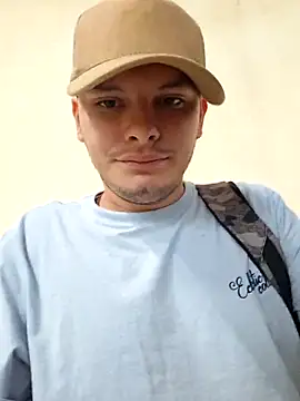  Ottis  online show from 11-13-25, 03:49