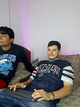  Ottis  online show from 04-05-26, 02:18