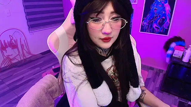 Miwa violet online show from 06-22-26, 01:55