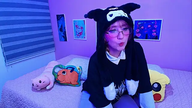 Miwa violet online show from 01-13-26, 03:43