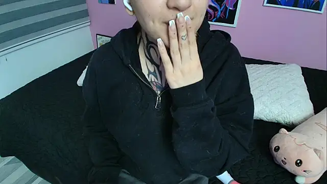 Miwa violet online show from 03-29-26, 05:03