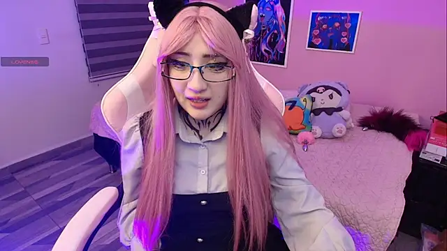 Snapshot of Miwa_violet chatting on 04-22-26, 01:12 Miwa violet online show from 04-22-26, 01:12