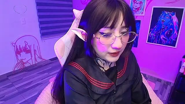 Snapshot of Miwa_violet chatting on 06-07-26, 03:23 Miwa violet online show from 06-07-26, 03:23