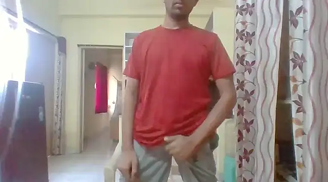 Snapshot of THE_NAKED_BOY chatting on 12-21-24, 08:07 THE NAKED BOY online show from 12-21-24, 08:07