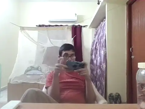 Snapshot of THE_NAKED_BOY chatting on 09-29-25, 02:34 THE NAKED BOY online show from 09-29-25, 02:34