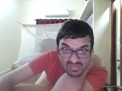 Snapshot of THE_NAKED_BOY chatting on 10-02-25, 05:44 THE NAKED BOY online show from 10-02-25, 05:44