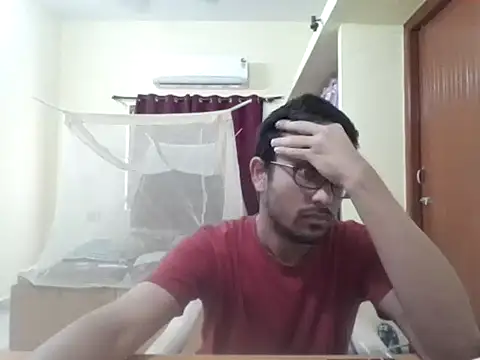 Snapshot of THE_NAKED_BOY chatting on 10-05-25, 04:47 THE NAKED BOY online show from 10-05-25, 04:47