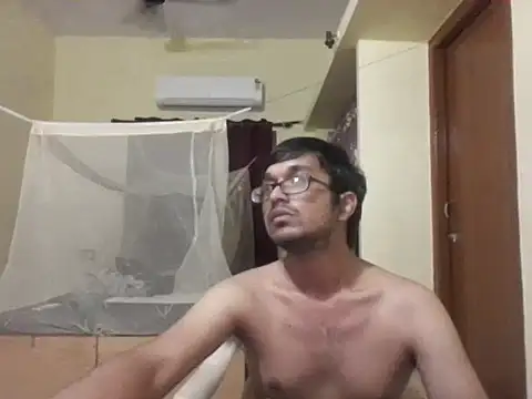 THE NAKED BOY online show from 11-18-25, 12:41