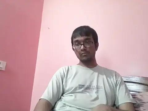 Snapshot of THE_NAKED_BOY chatting on 10-19-25, 10:51 THE NAKED BOY online show from 10-19-25, 10:51