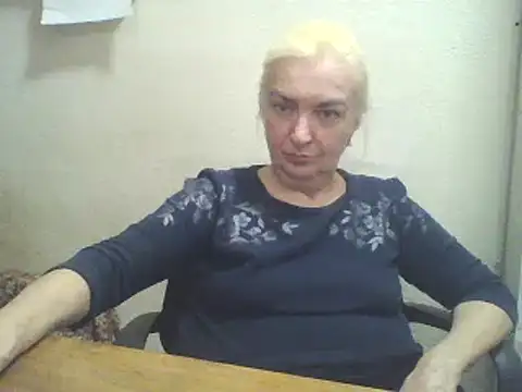 Snapshot of Meri798 chatting on 10-05-25, 07:04 Meri798 online show from 10-05-25, 07:04