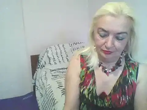 Snapshot of Meri798 chatting on 10-09-25, 10:49 Meri798 online show from 10-09-25, 10:49