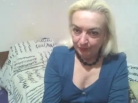 Snapshot of Meri798 chatting on 09-26-25, 08:16 Meri798 online show from 09-26-25, 08:16