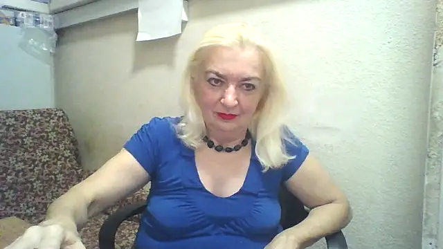 Snapshot of Meri798 chatting on 10-14-25, 08:53 Meri798 online show from 10-14-25, 08:53