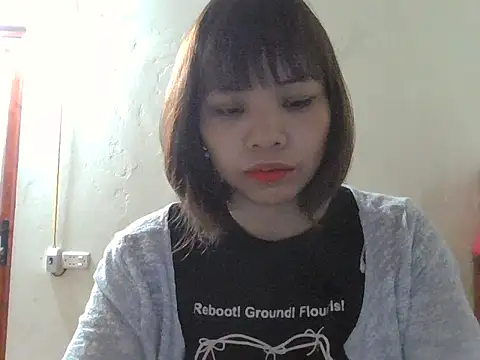 Angela-Eira online show from 10-15-25, 08:50