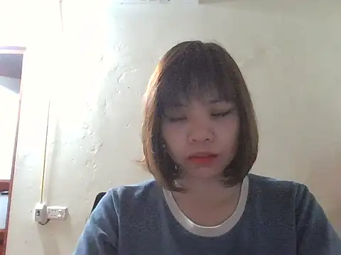 Angela-Eira online show from 10-06-25, 09:04