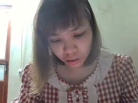 Angela-Eira online show from 11-21-25, 08:52