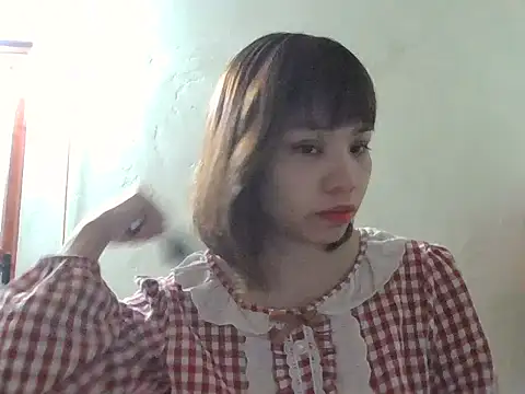 Angela-Eira online show from 11-18-25, 08:56