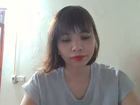 Angela-Eira online show from 10-04-25, 09:44