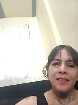 Dakary hot online show from 11-21-25, 09:14