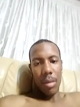 Snapshot of bobzerr chatting on 02-11-26, 08:52 bobzerr online show from 02-11-26, 08:52