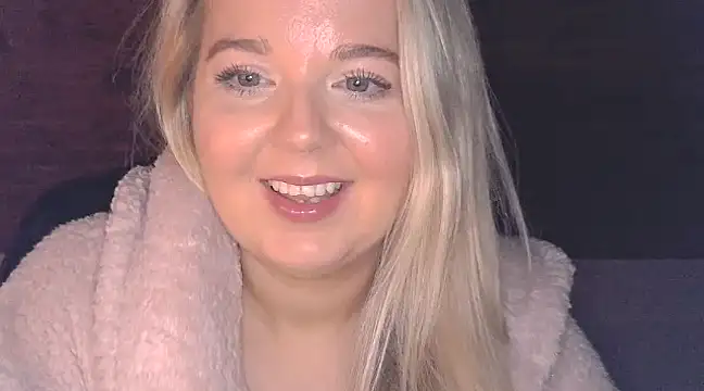 Snapshot of Jessica69G chatting on 01-11-25, 12:33 Jessica69G online show from 01-11-25, 12:33