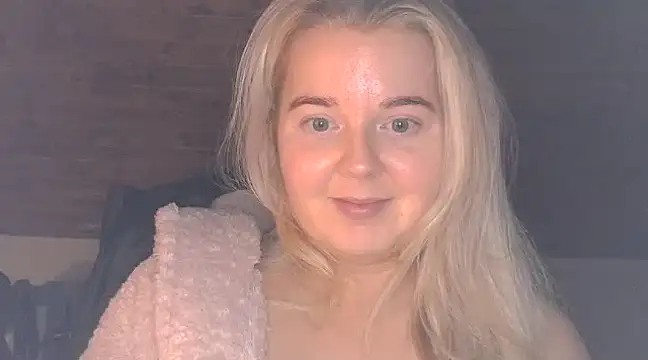 Snapshot of Jessica69G chatting on 01-19-25, 09:34 Jessica69G online show from 01-19-25, 09:34