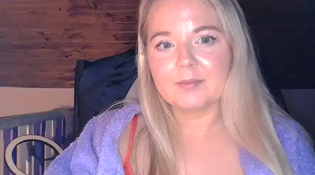 Snapshot of Jessica69G chatting on 02-20-25, 11:54 Jessica69G online show from 02-20-25, 11:54