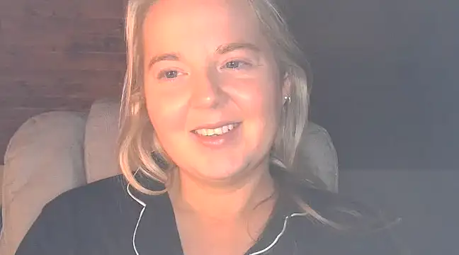 Snapshot of Jessica69G chatting on 12-24-24, 06:11 Jessica69G online show from 12-24-24, 06:11