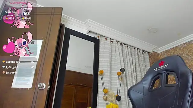 Snapshot of stella_xue chatting on 02-26-25, 02:08 stella xue online show from 02-26-25, 02:08