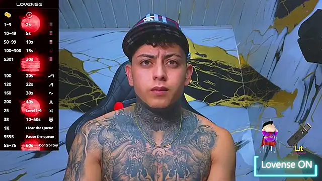 Kevin22 222 online show from 10-23-25, 04:11