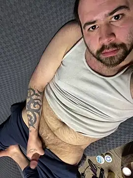 bighung1990 online show from 02-22-26, 04:37